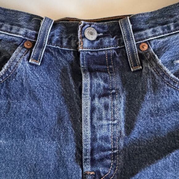 LEVI'S 501 Shorts‎ Distressed Classic Denim Button Fly Raw Hem Daisy Dukes Retro - Picture 3 of 13